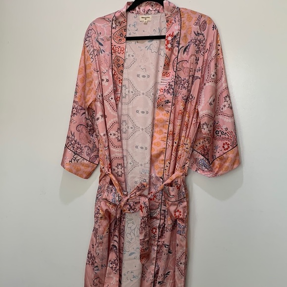 Word market pink robes one size - Picture 4 of 9